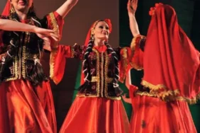 616x321-nevruz-bayrami-ne-zaman-nevruz-nedir-neden-kutlanir-1742455904063