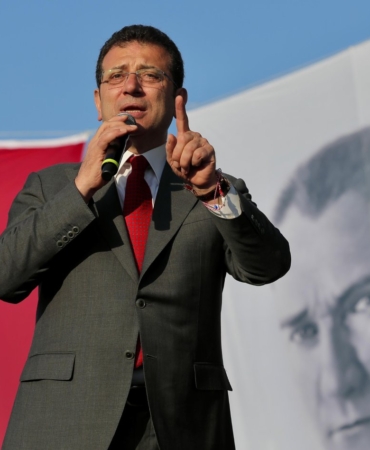 imamoglu-hayat-pahaliligini-gundemlerin-21292-1.jpg