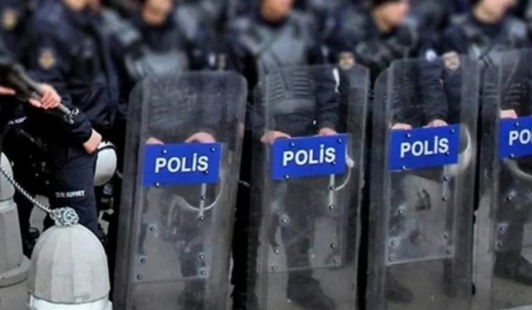 istanbul-valiligi-acikladi-eylem-yasagi-uzatildi.webp.webp