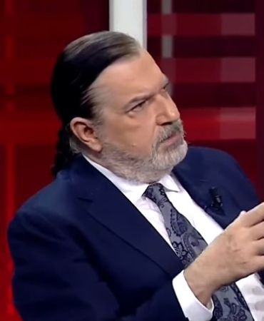 Hakan-Bayrakci-Kimdir