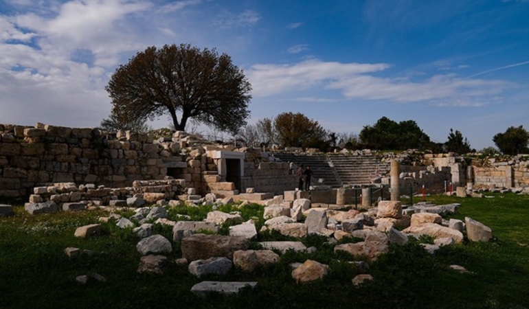 kapak_114116.jpg
