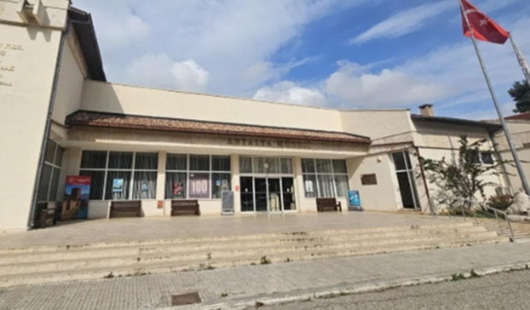 kapak_221543.jpg
