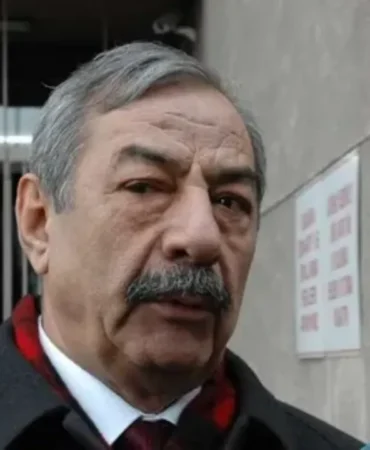oglu-tarafindan-silahla-vurulan-eski-tbmm-baskanvekilinin-esi-hayatini-kaybetti-pele-coverpng.webp.webp